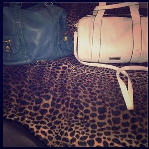 MaddenGirl by:STEVE MADDEN