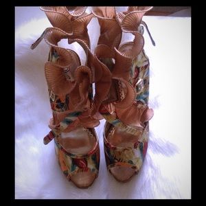 Floral design heels