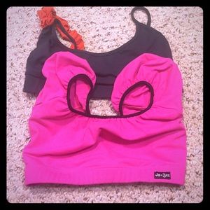 2 Jo jax sports bras