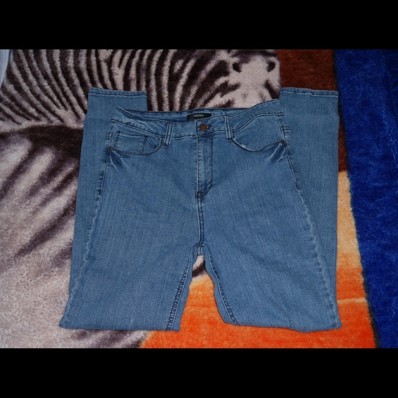Forever 21 high rise jeans