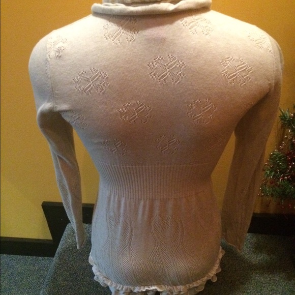 Cardigan with Ruffles - Picture 2 of 2