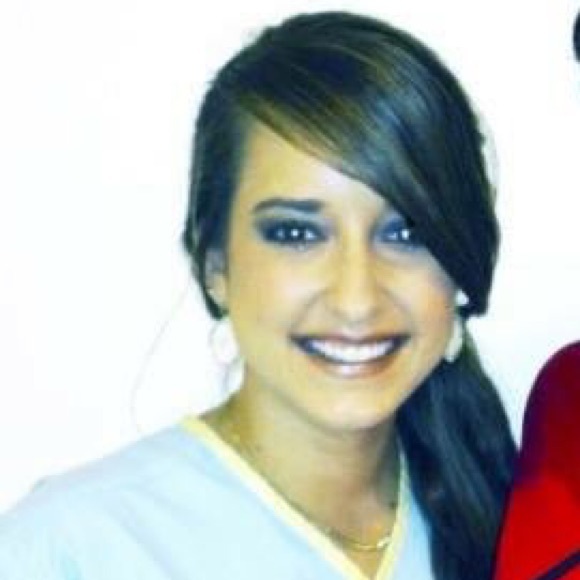 Meet your Posher, Brittany - Picture 2 of 2