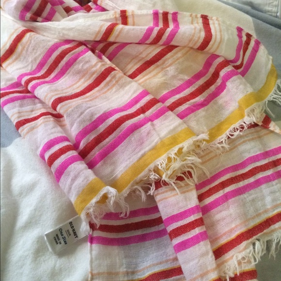 *NEW without tags* Old Navy gauze scarf