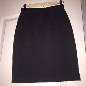 St. John knit skirt