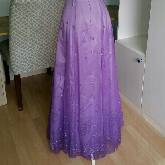 Night Fashion purple dress - Picture 2 of 4