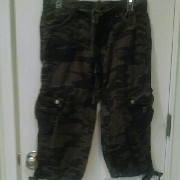 VS crop pants