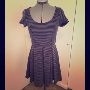 Gray Stripe Short Sleeve Dress