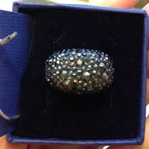 Swarovski mini chic black & gold size 50 (5)