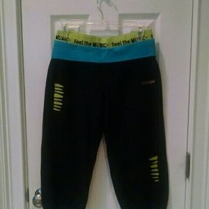 Zumba Feel the music capri pants