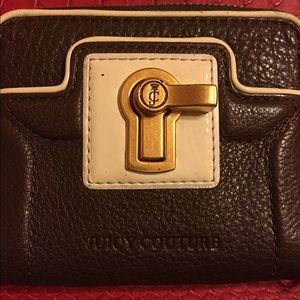 Juicy Couture wallet (Used) In Great Condition