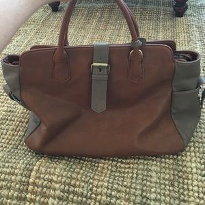 Just Fabulous tan tote!