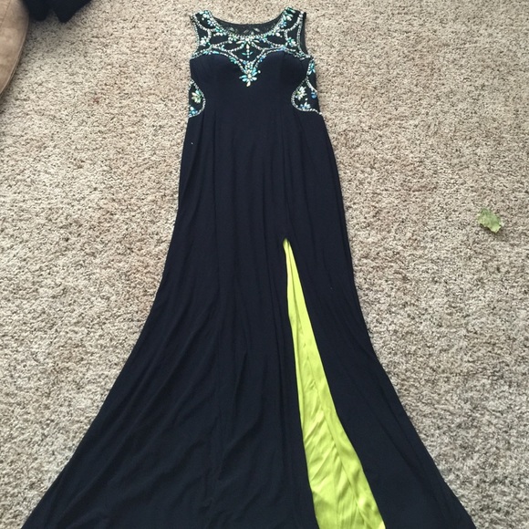 Camille La Vie Formal Dress