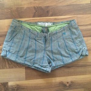Women's plaid cargo shorts