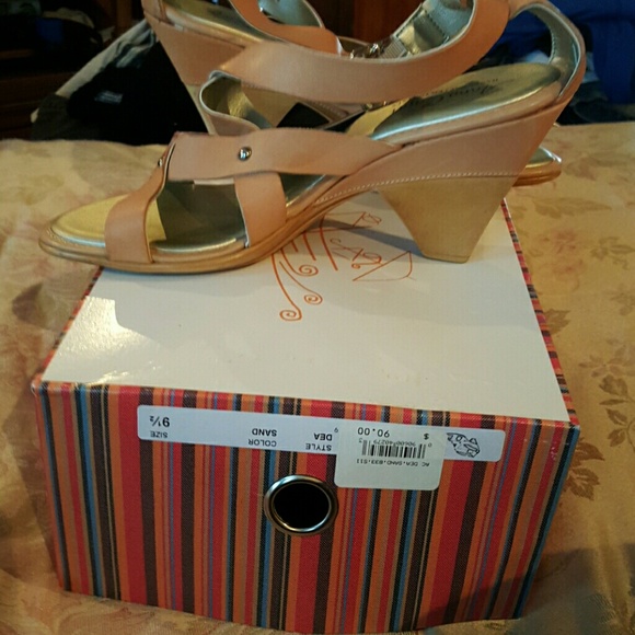 Shoes - Picture 2 of 2