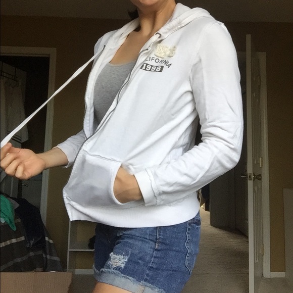 White "Uni California 1998" zip up hoodie.
