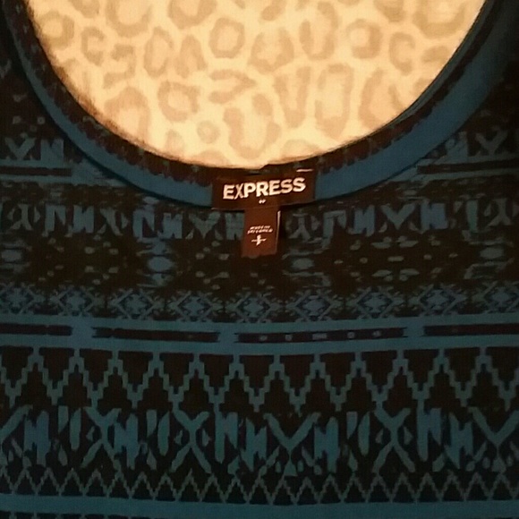 Express Top - Picture 2 of 2