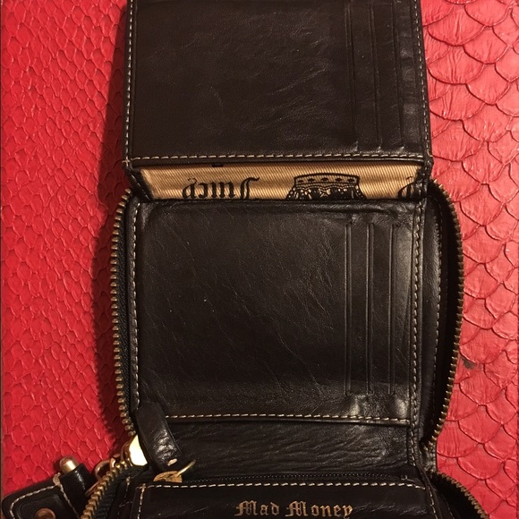 Juicy Couture wallet - Picture 3 of 3