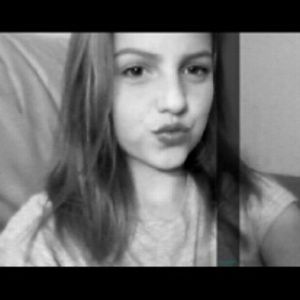 Meet your Posher, Leah