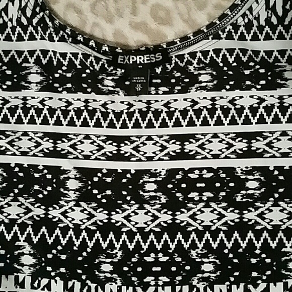 Express Top - Picture 2 of 2