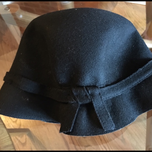 Banana Republic Cloche Hat