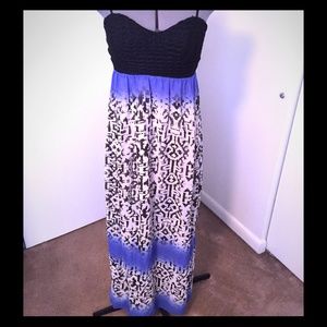 Maxi open back dress