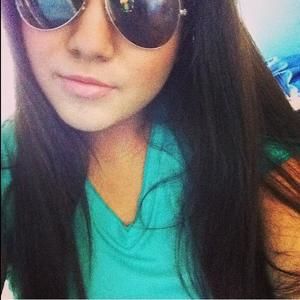 Meet your Posher, Sandra