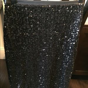 Express sequence pencil skirt