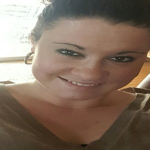 Meet your Posher, Kaleigh