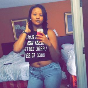 Meet your Posher, Stephanie