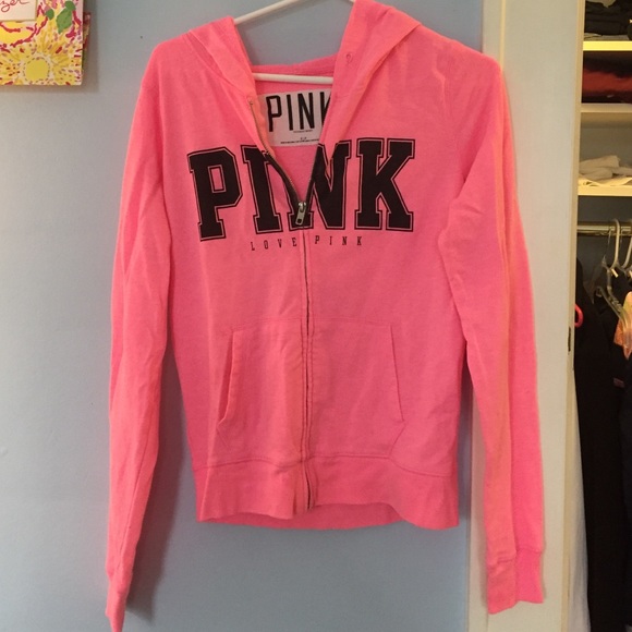PINK hoodie:)