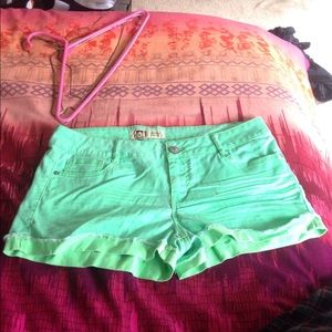 Neon green shorts💚