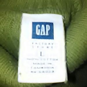 Gap ladies sweater
