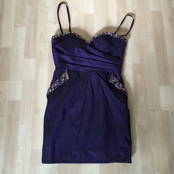 La Femme strapless dress in Purple