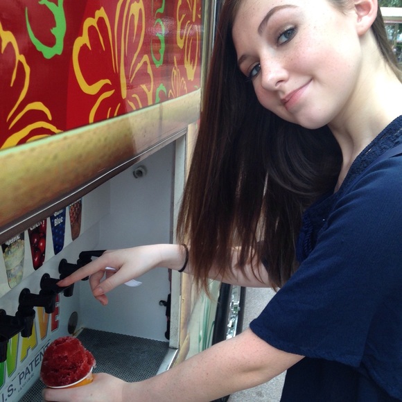 Meet your Posher, Emmy