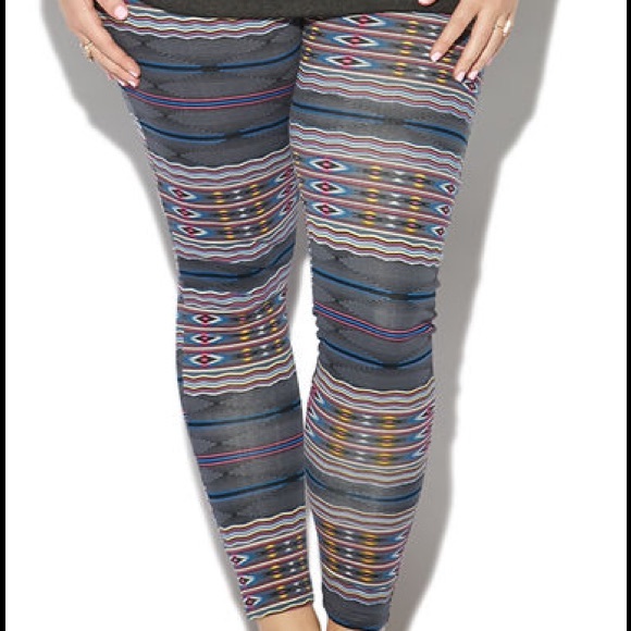 Plus Size Printed Leggings