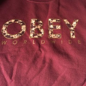 Obey sweatshirt/crew neck