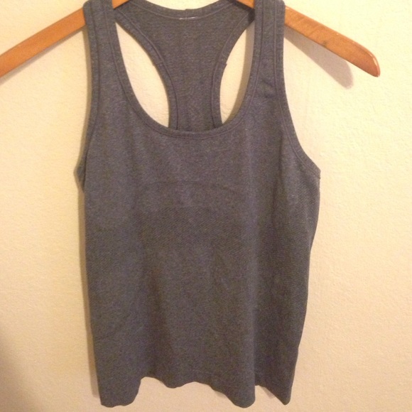 Lululemon swiftly tech tank