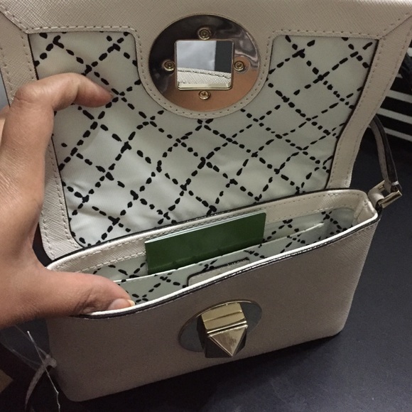 Kate Spade bag - Picture 3 of 3