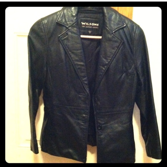 Black leather coat - Picture 1 of 1