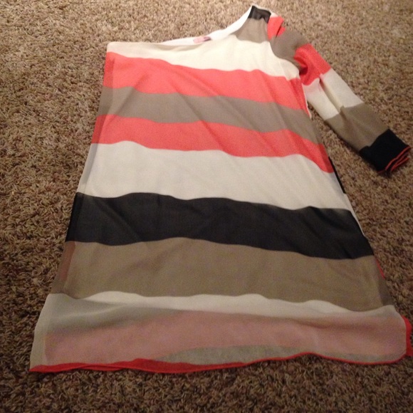 One shoulder dress - Picture 2 of 2