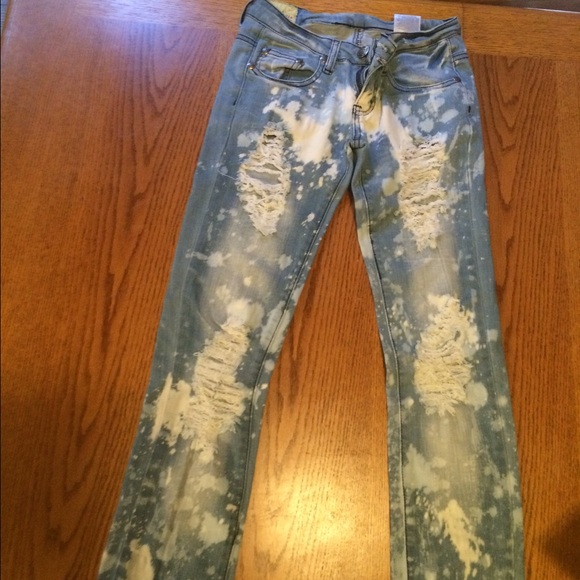 skinny jeans