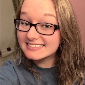 Meet your Posher, Vanessa