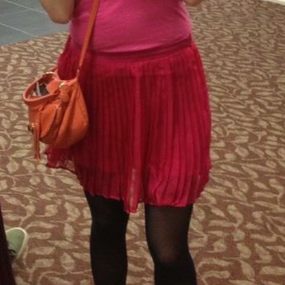 Accordion pleated skort - Picture 4 of 4