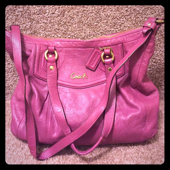 Leather Coach Bag: Crossbody