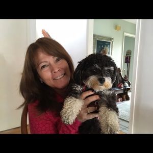 Meet your Posher, Sharon