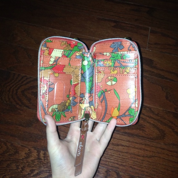 Phone wristlet - Picture 2 of 3