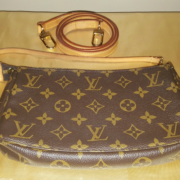 🚫SOLD Authentic Louis Vuitton Pouchette with - Picture 2 of 4