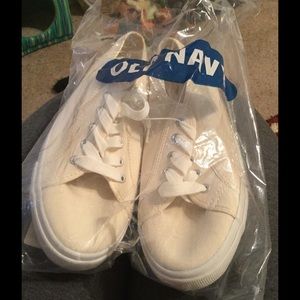 Old Navy Sneakers