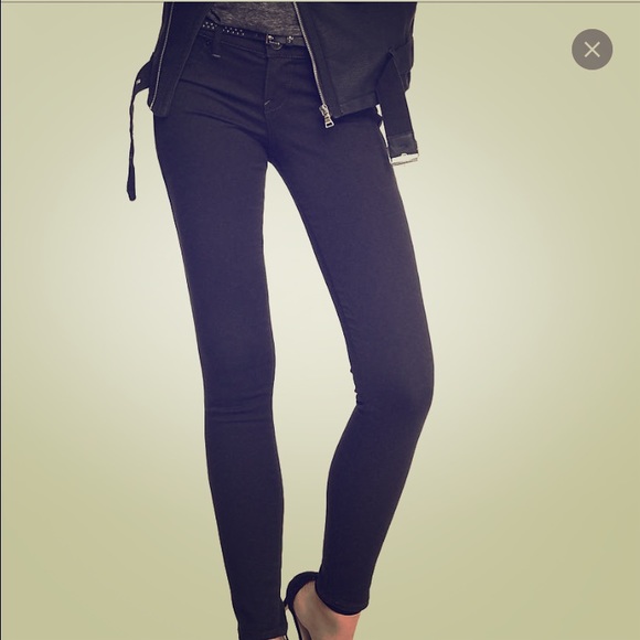 Express 6s Extreme Stretch Stella low rise jeans