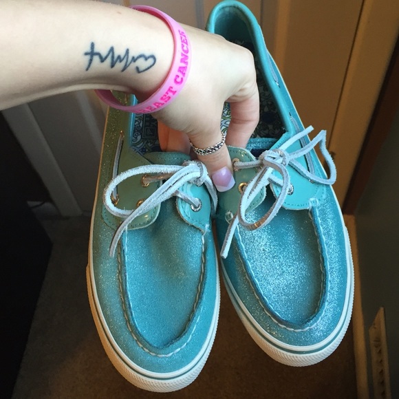 Turquoise sparkle sperrys!